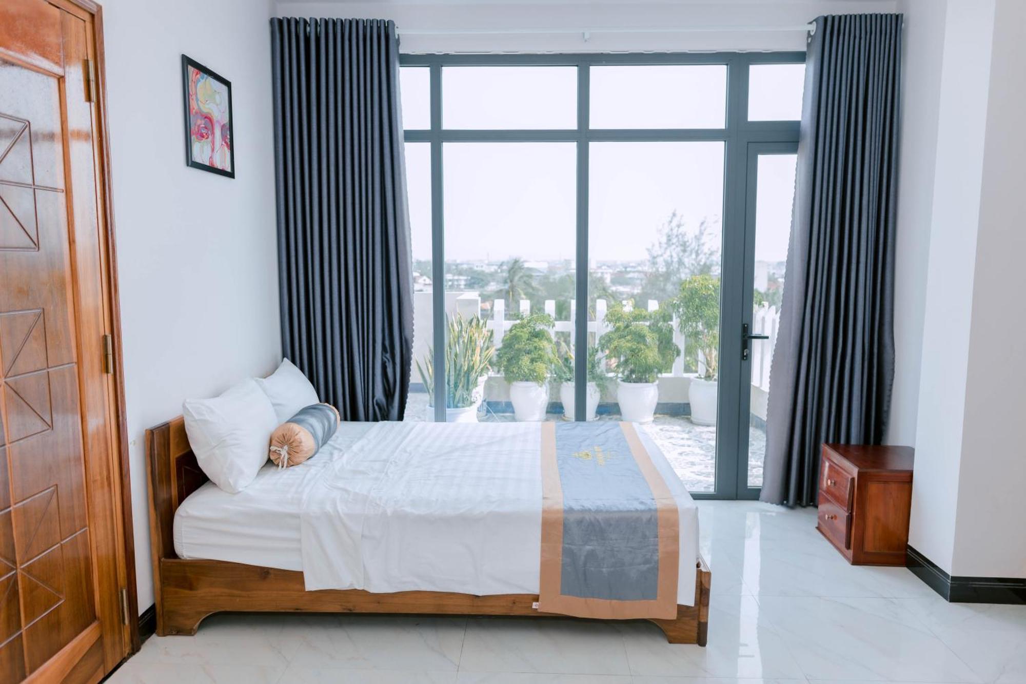 Khach San Hoang My Hotel Tuy Hoa Exterior photo
